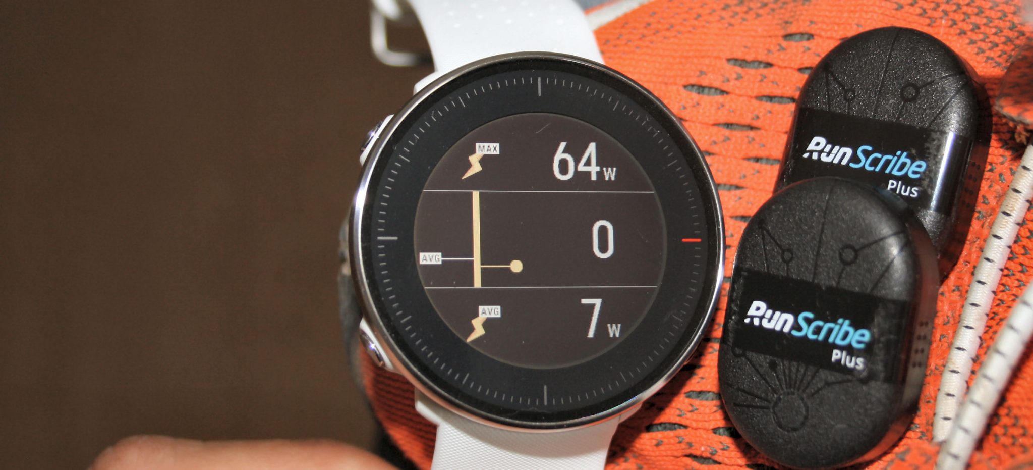 Vauki 4 Vetri Temperati Per Polar Vantage M / V / M2 – Durezza 9H, Antigraffio, HD Trasparente, Installazione Senza Bolle, Protezione Per Orologio