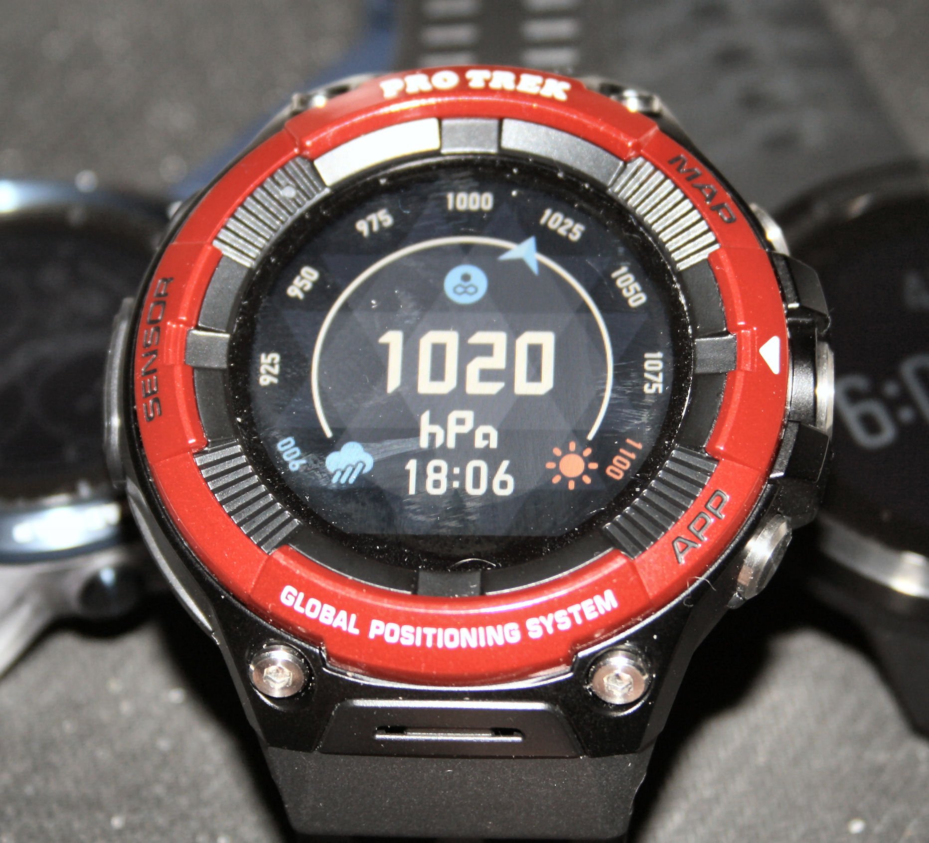 CASIO PRO TREK Smart WSD-F21HR 赤 Casio Pro Trek Smart WSD-F21HR review - Wareable